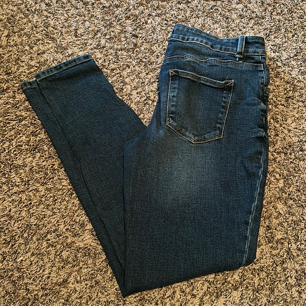 Maurice’s high rise jeans. Size 12 regular.
